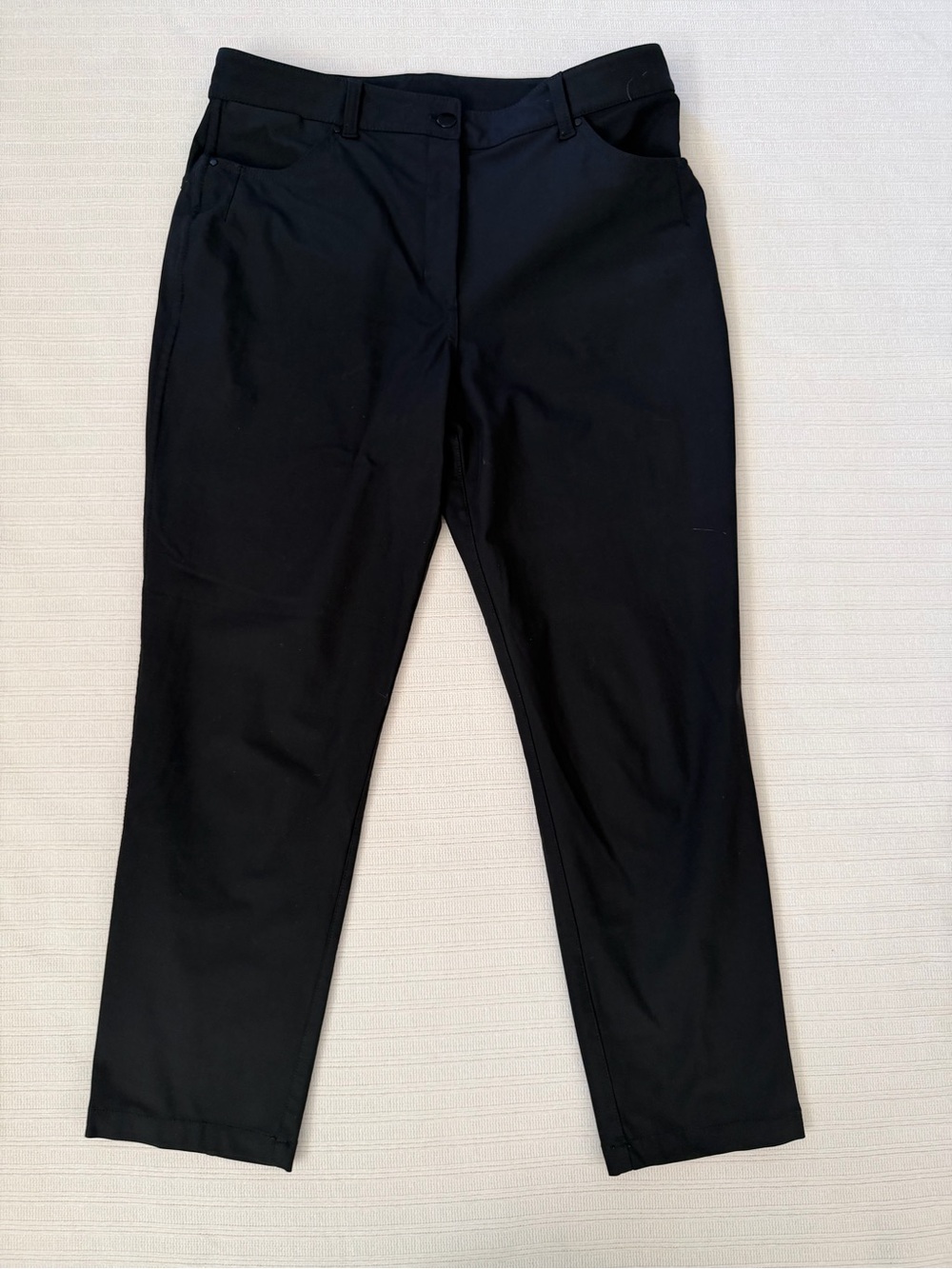 Lululemon ABC Cropped Pants Black Warpstreme Comfort Commuter Chino Size 12 BeS1